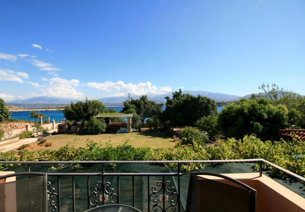 Willa Seaside, Relaxing Family House With Playground! Lavrys 3 Marathi (Crete)